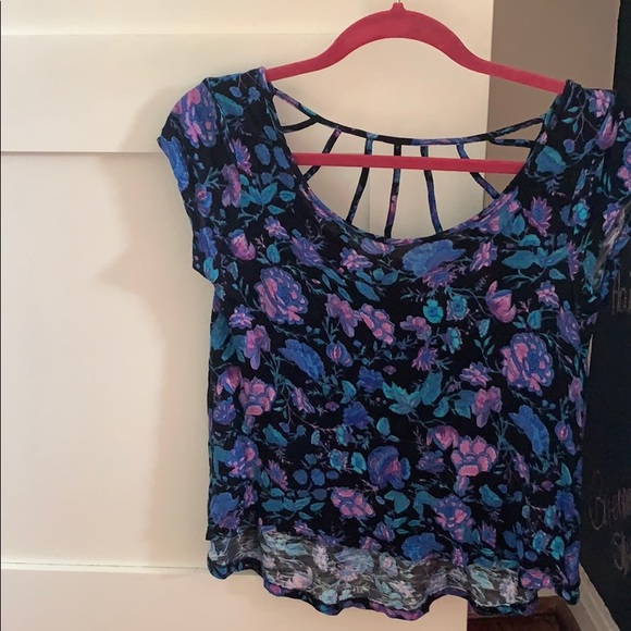 Pink rose top - Picture 1 of 4